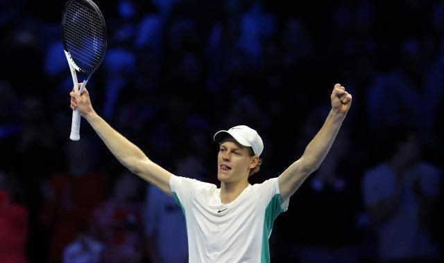 篮球知识-辛纳一成就直逼费德勒 明年夺大满贯和世界第一？