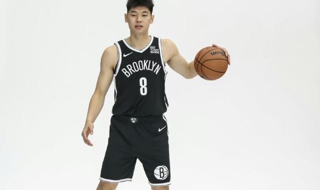 55体育网-和天才高中生抢机会 崔永熙感觉NBA季前赛很爽